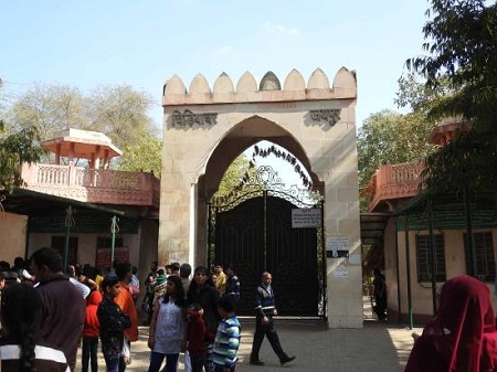 Jaipur Zoo - Picture of Jaipur Zoo
