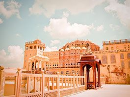 Rajasthan-hawamahal-celling-day